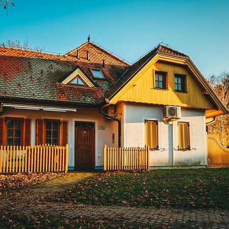 Sunny apartment Moravske Toplice Bagian luar foto